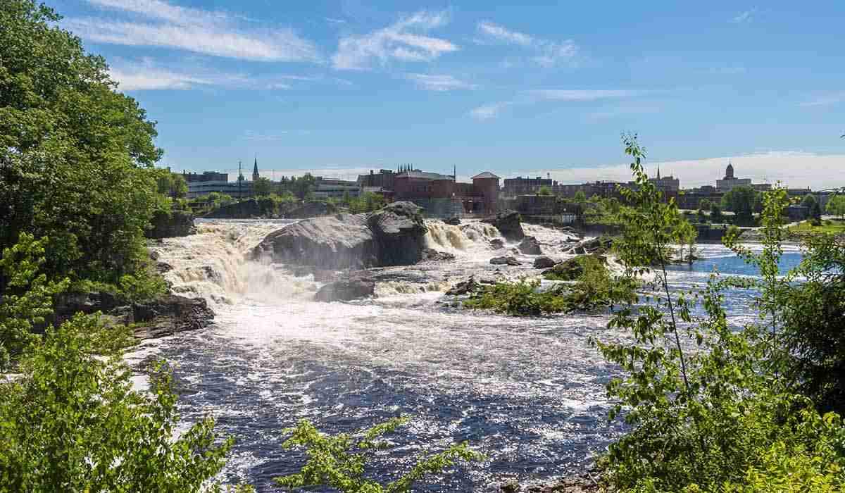The Best Wedding Venue in Central Maine